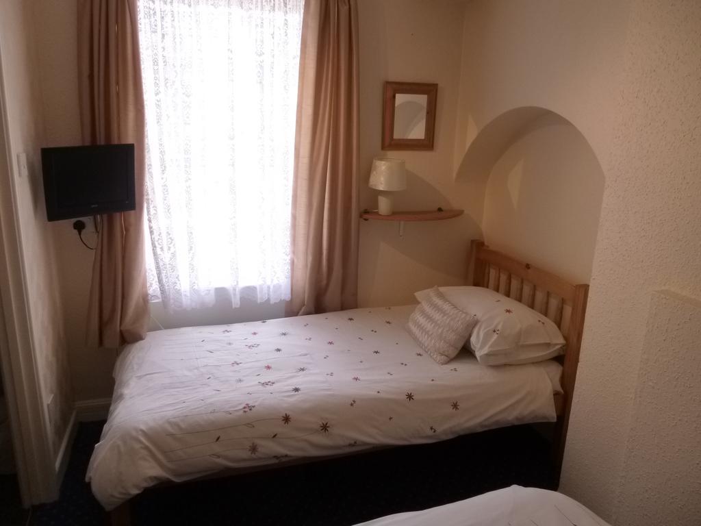 Sunbay Guest House Weymouth Phòng bức ảnh